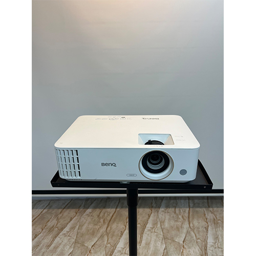 ویدئو پروژکتور بنکیو مدل BenQ TH585