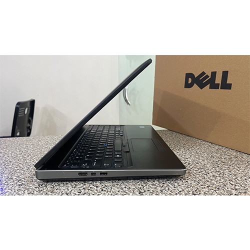 لپ تاپ دل مدل DELL Precision 7510 - i5(6300)-8GB-1TB-2GB(AMD R9)