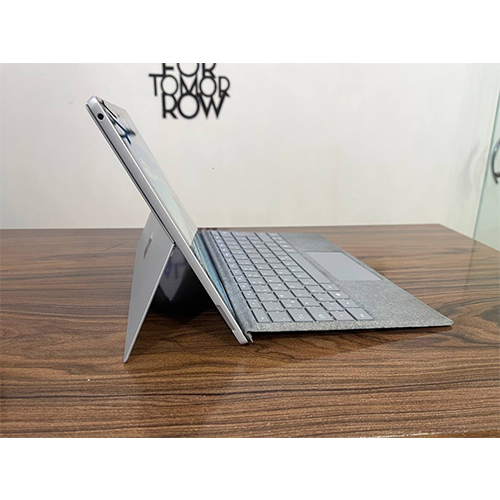 مایکروسافت سرفیس پرو 5 مدل Microsoft Surface Pro 5 - i5(7300U)-8GB-256GB-INT