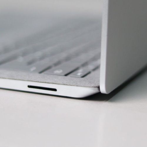 لپ تاپ سرفیس مایکروسافت مدل Microsoft Surface Laptop 3 - i5(1035G)-16GB-256GB (استوک)